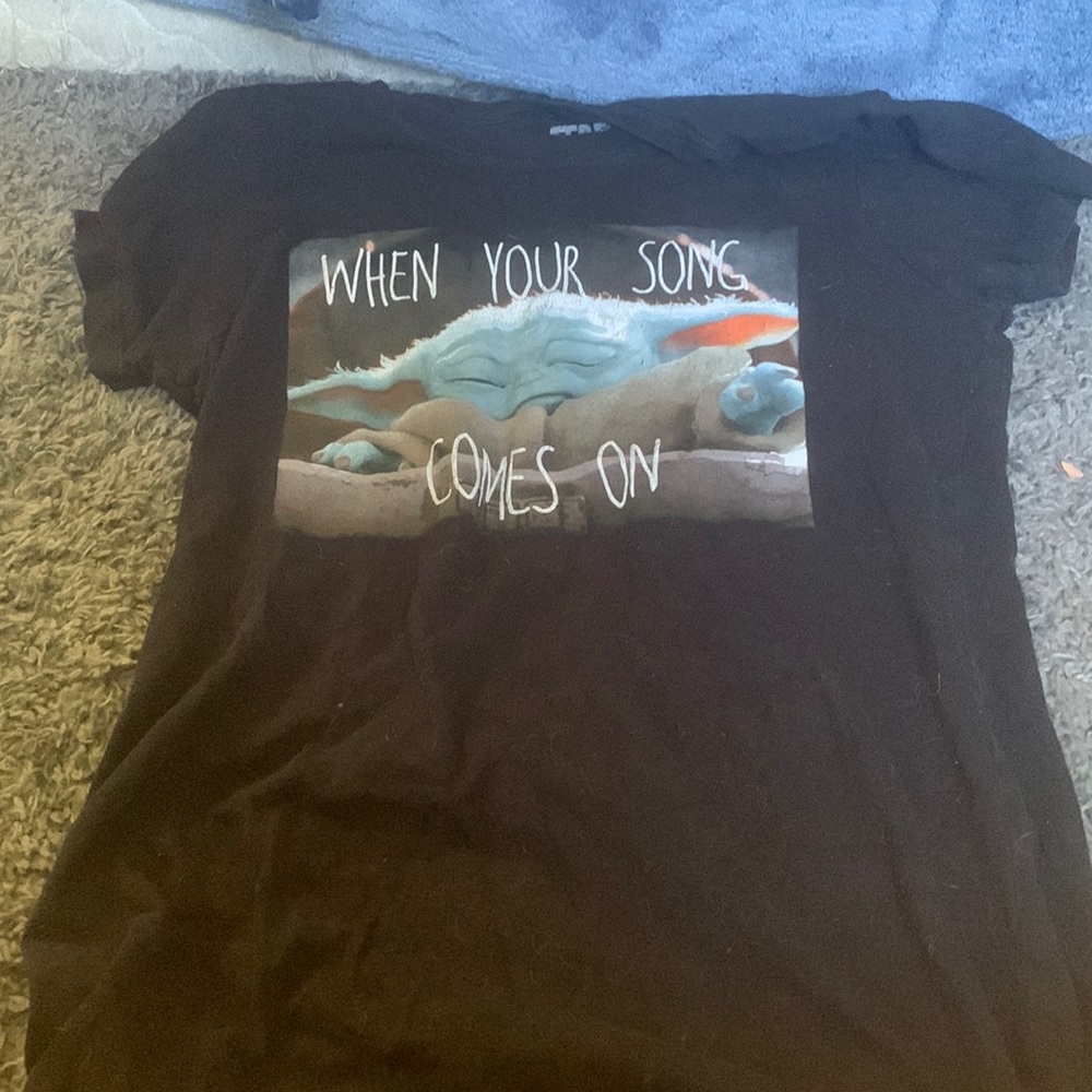 Short sleeve shirt